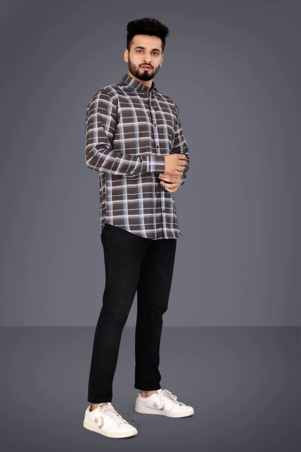 Medium Checks Men Cotton Casual Check Shirt, Full Sleeves - Image 5